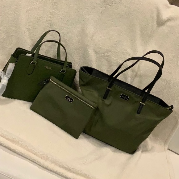 kate spade Handbags - NWT Kate Spade Tote, Purse, Pouch